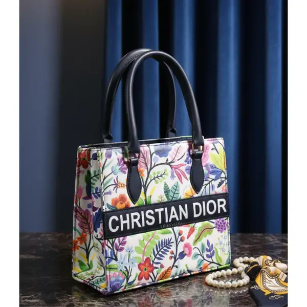 Premium Handmade Ladies Handbags | Custom Made Bags — photo 4