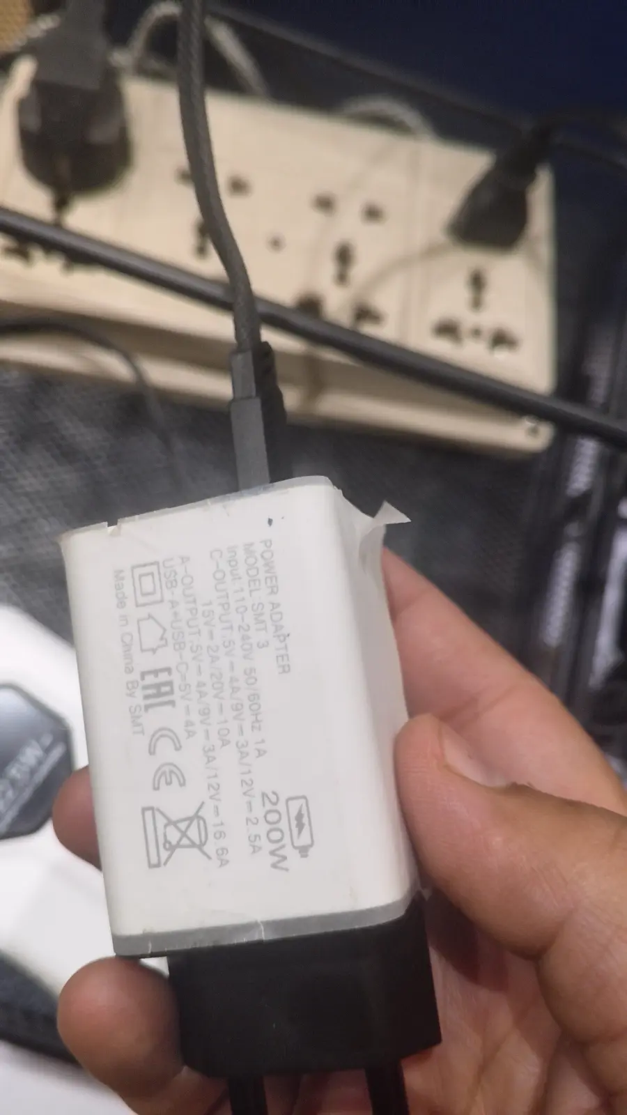 200W PD + USB-A Fast Charging Adapter! — photo 2