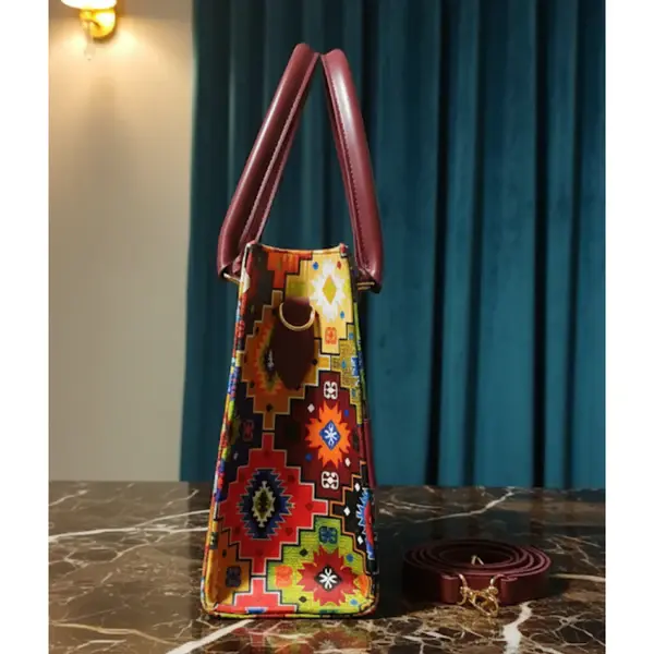 Premium Handmade Ladies Handbags | Custom Made Bags — photo 5