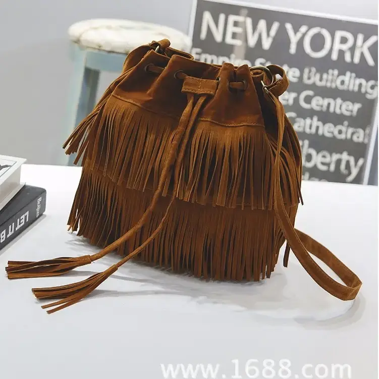 Khaki velvet Tassel drawstring bucket bag for women — photo 2