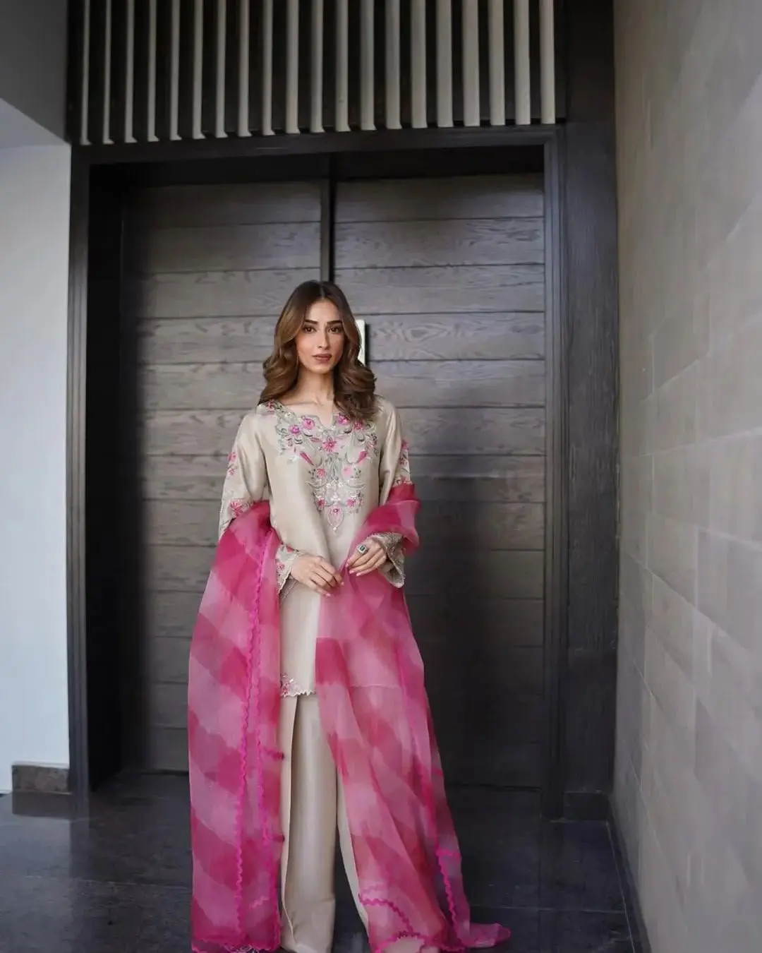 3pcs vaniya luxury slik suit — photo 4