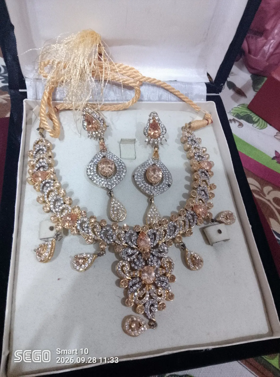 Necklace Set for Sale — photo 4