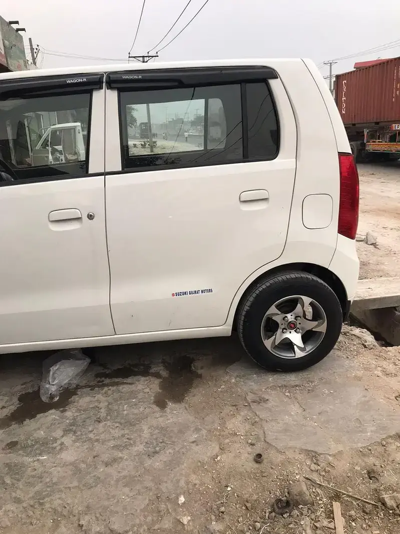 Suzuki Wagon R VXL Model 2019 in Johar Town, Lahore