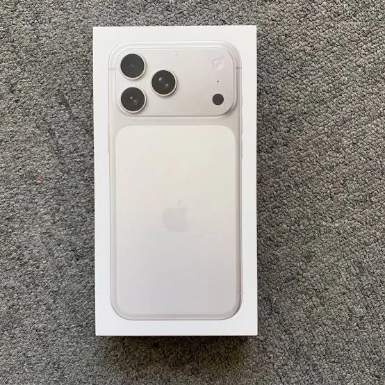 Apple iPhone 17 Pro 256GB PTA Approved — photo 2