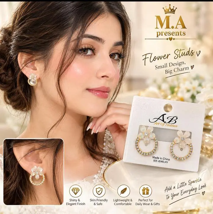 New arrival beautiful flowers hollow funky design stud silver and golden — photo 5