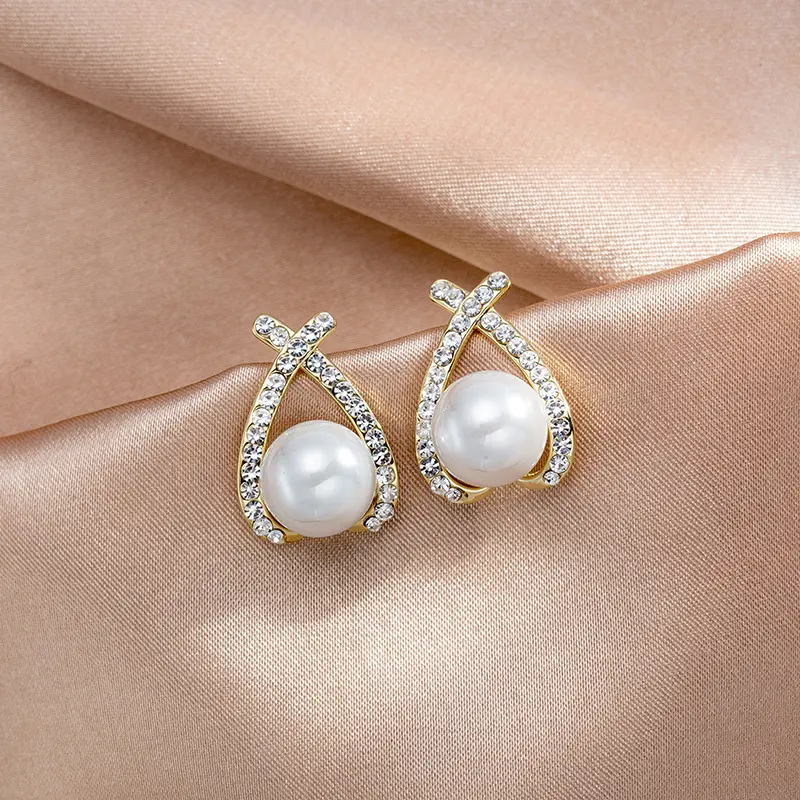 Girls Beautiful Earrings in Lahore — photo 2