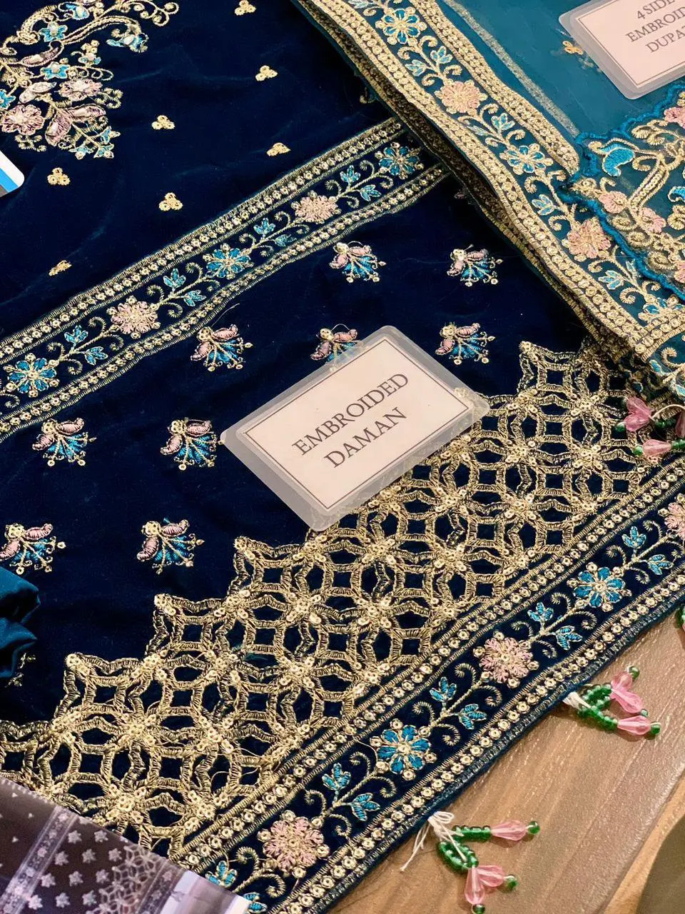 3pcs luxury velvet Formal Collection — photo 2