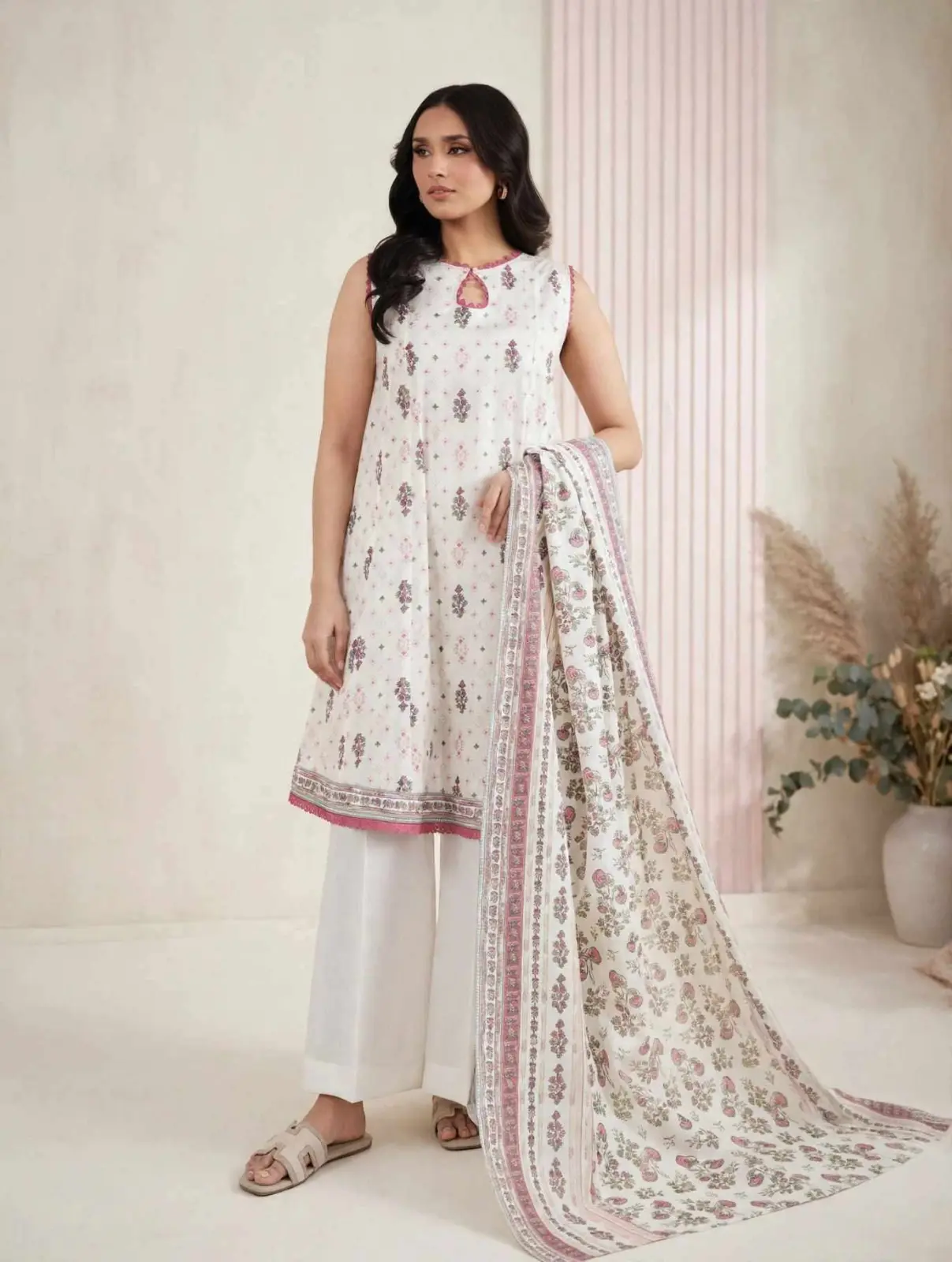 ladies unstitched suit — photo 4