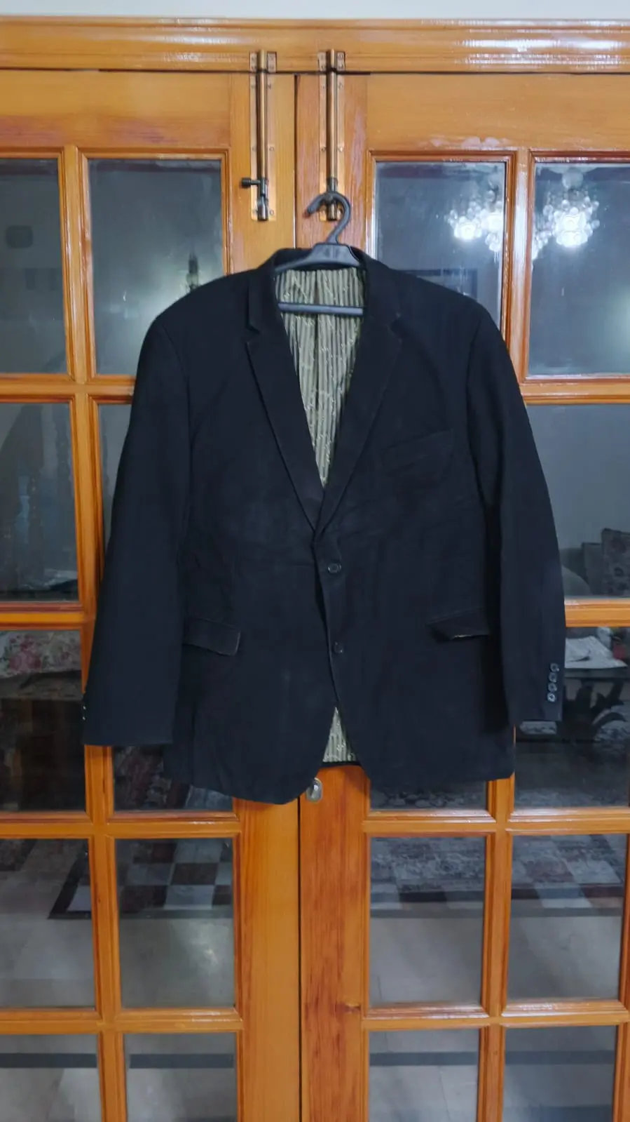 Used Coats for Sale ( Size is in between Large & Xtra Large ) — photo 5