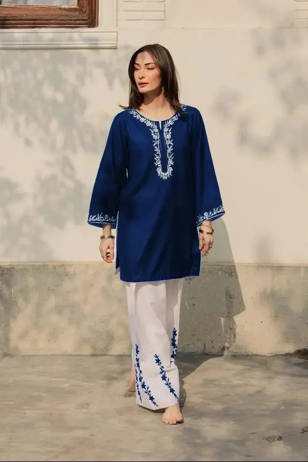 2 pcs women’s stitched cotton embroidered shirt and trouser — photo 4
