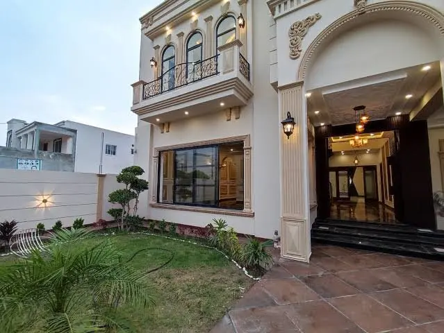 20 Marla House for Sale in Master City Gujranwala — photo 3