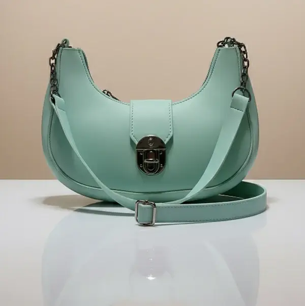 Stylish Shoulder Bag in Allama Iqbal Town, Lahore