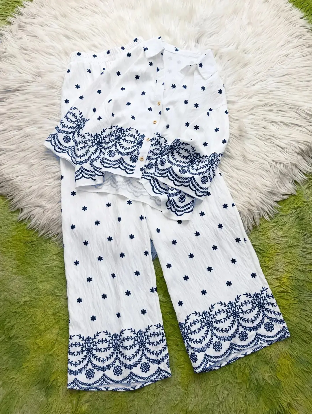 2 pcs women’s stitched cotton embroidered shirt and trouser — photo 3