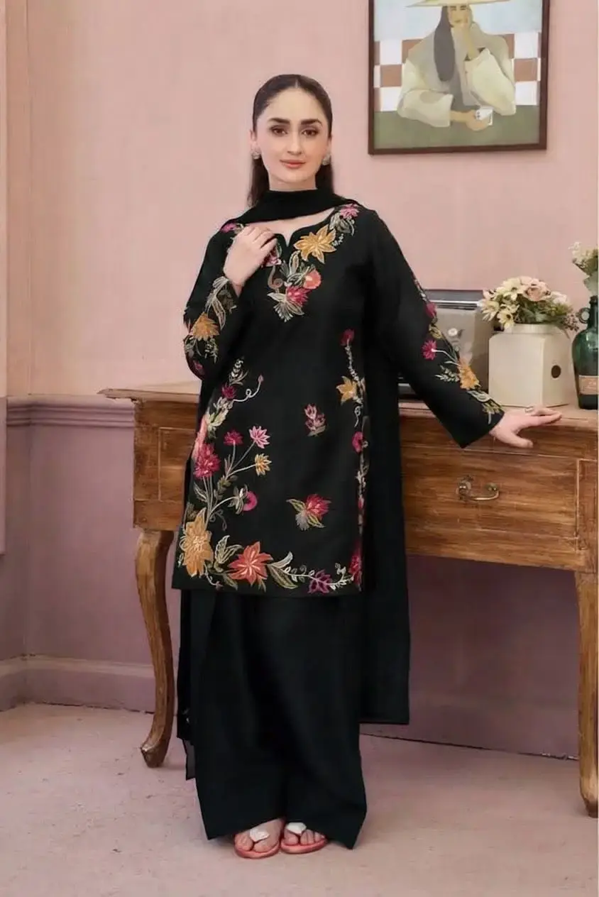 2 pcs women’s unstitched embroidered suit — photo 2