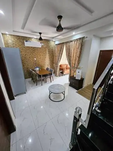5 Marla House Available for Rent — photo 2