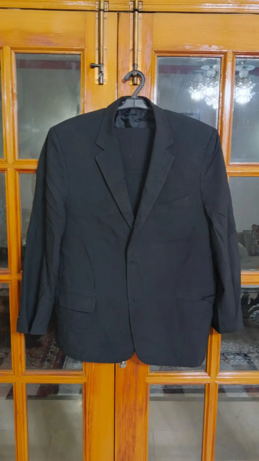 Used Coats for Sale ( Size is in between Large & Xtra Large ) — photo 4